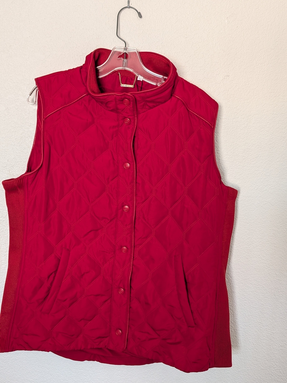 Chico's Quilted Sleeveless Vest in Bright Red